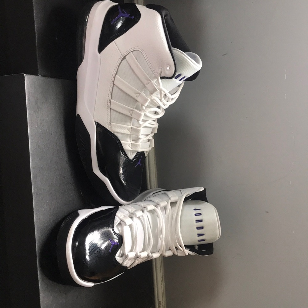 Jordan max aura - Picture 2 of 4